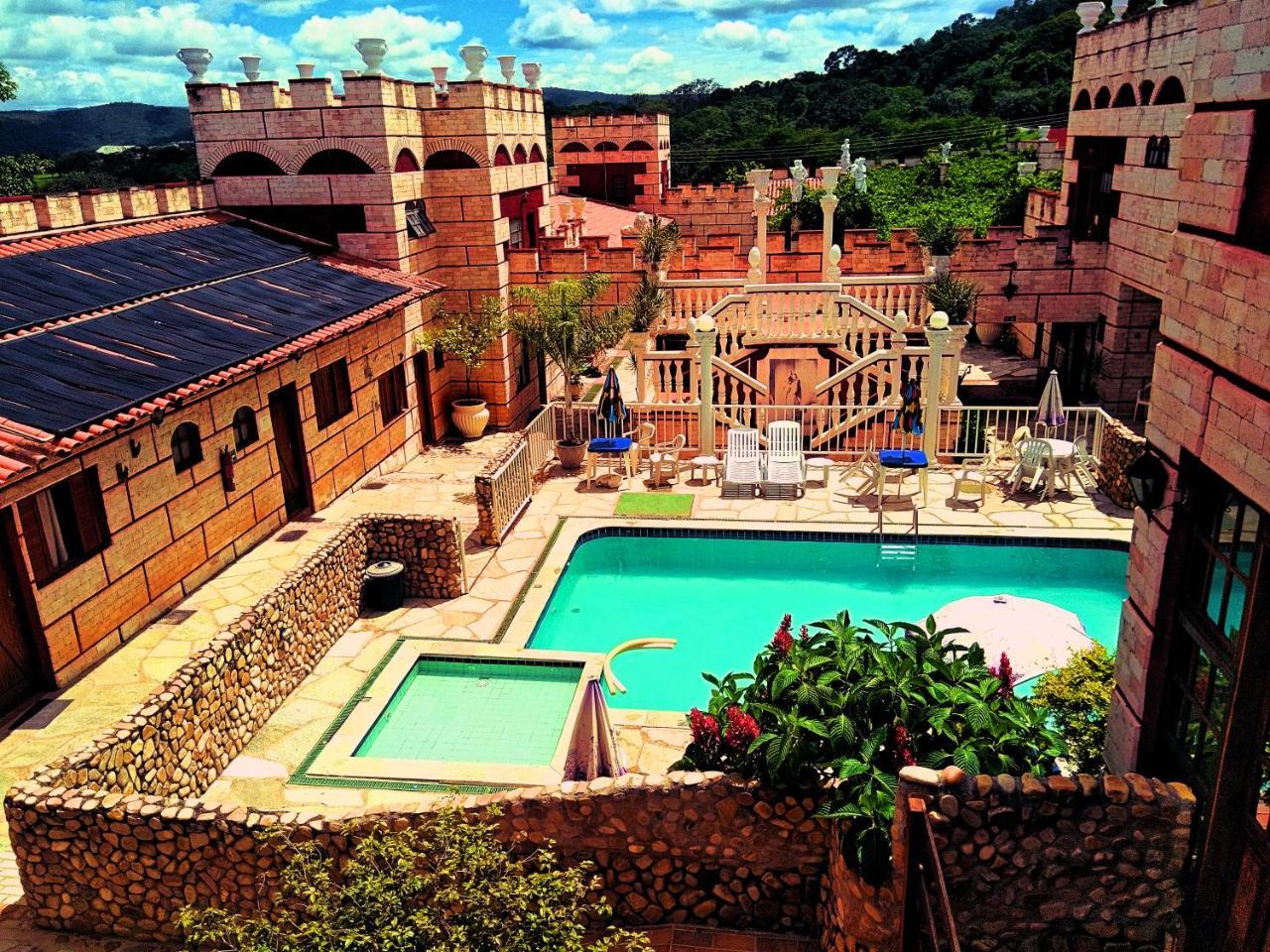 Pousada Al Castello Di Giulietta E Romeo Pirenópolis Exterior foto
