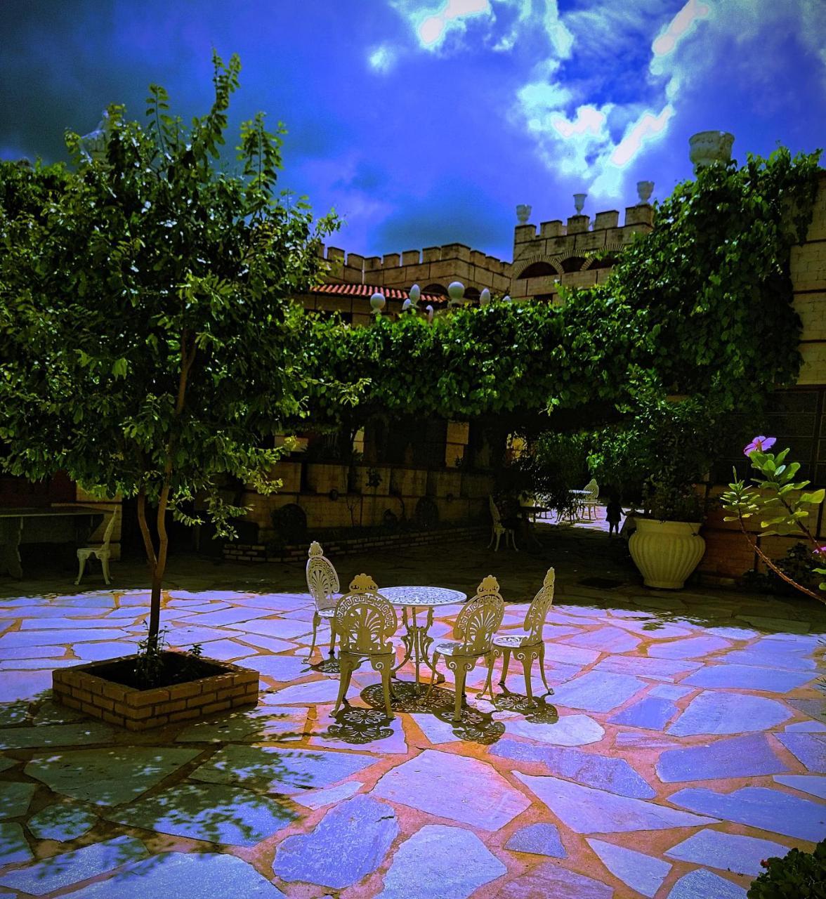 Pousada Al Castello Di Giulietta E Romeo Pirenópolis Exterior foto